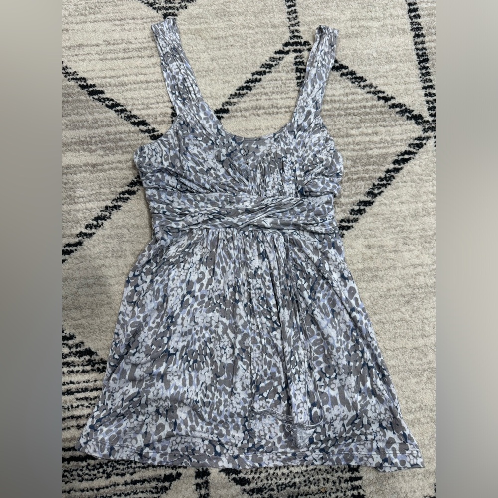 New without tags. NY&CO top size S